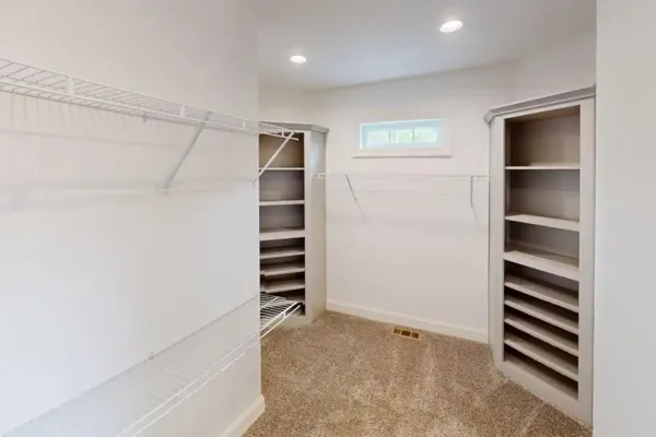 The Hollywood II Ranch Closet